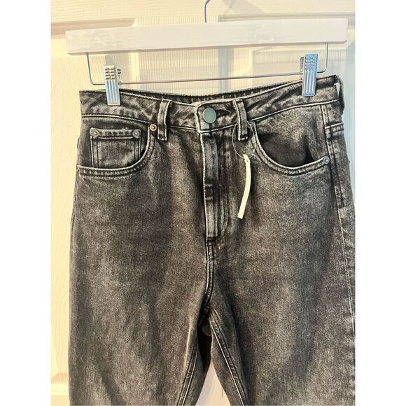 ASOS DENIM Black High Waist Tapered Leg Jeans sz 28/30 NWT - Picture 2 of 7